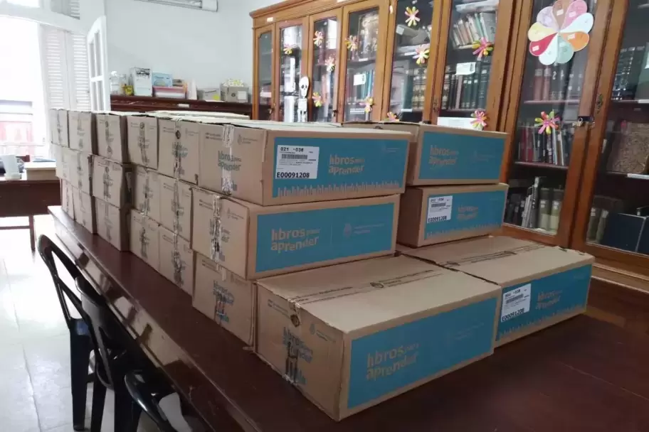 Se distribuan ms de 14 millones de libros entre las escuelas de todo el pas