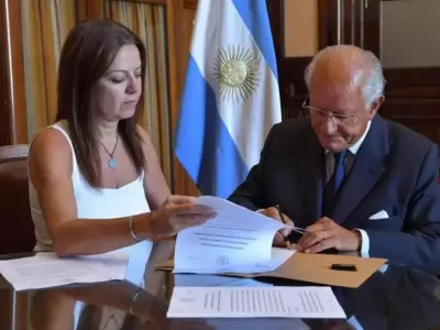 Sandra Pettovello y Abel Albino firmaron el convenio entre el Ministerio de Capital Humano y Fundacin CONIN